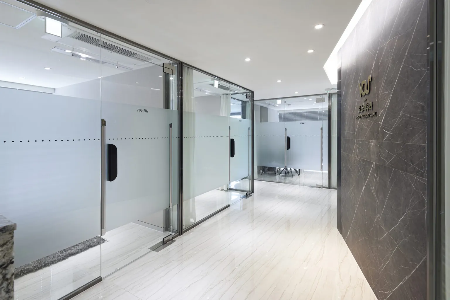 Inside VOS Dermatology Clinic in Gangnam, Seoul