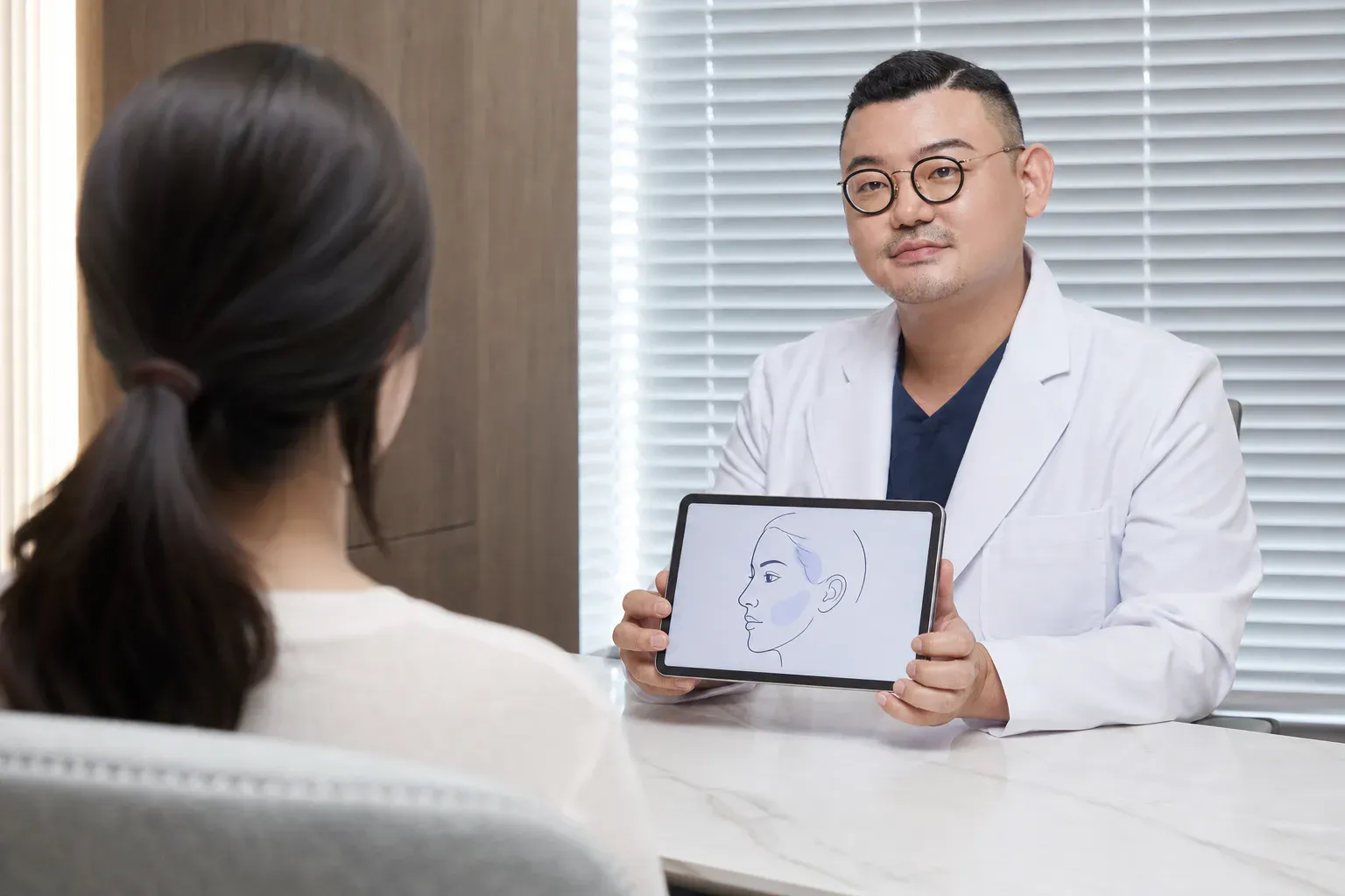 VOS Dermatology Clinic in Gangnam, Seoul